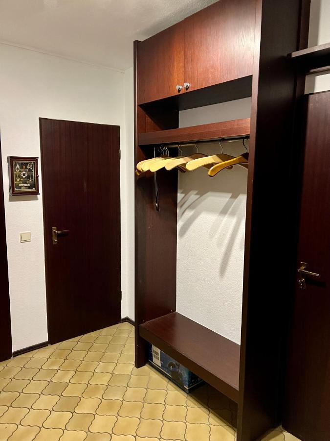 Lichtdurchflutete Grosse Wohnung 施韦尔姆 外观 照片